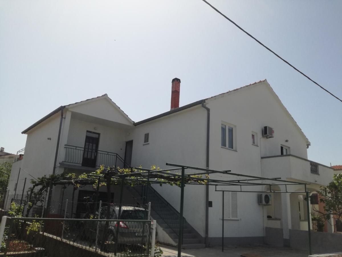 Apartmani Lukacic Biograd Na Moru Exteriér fotografie